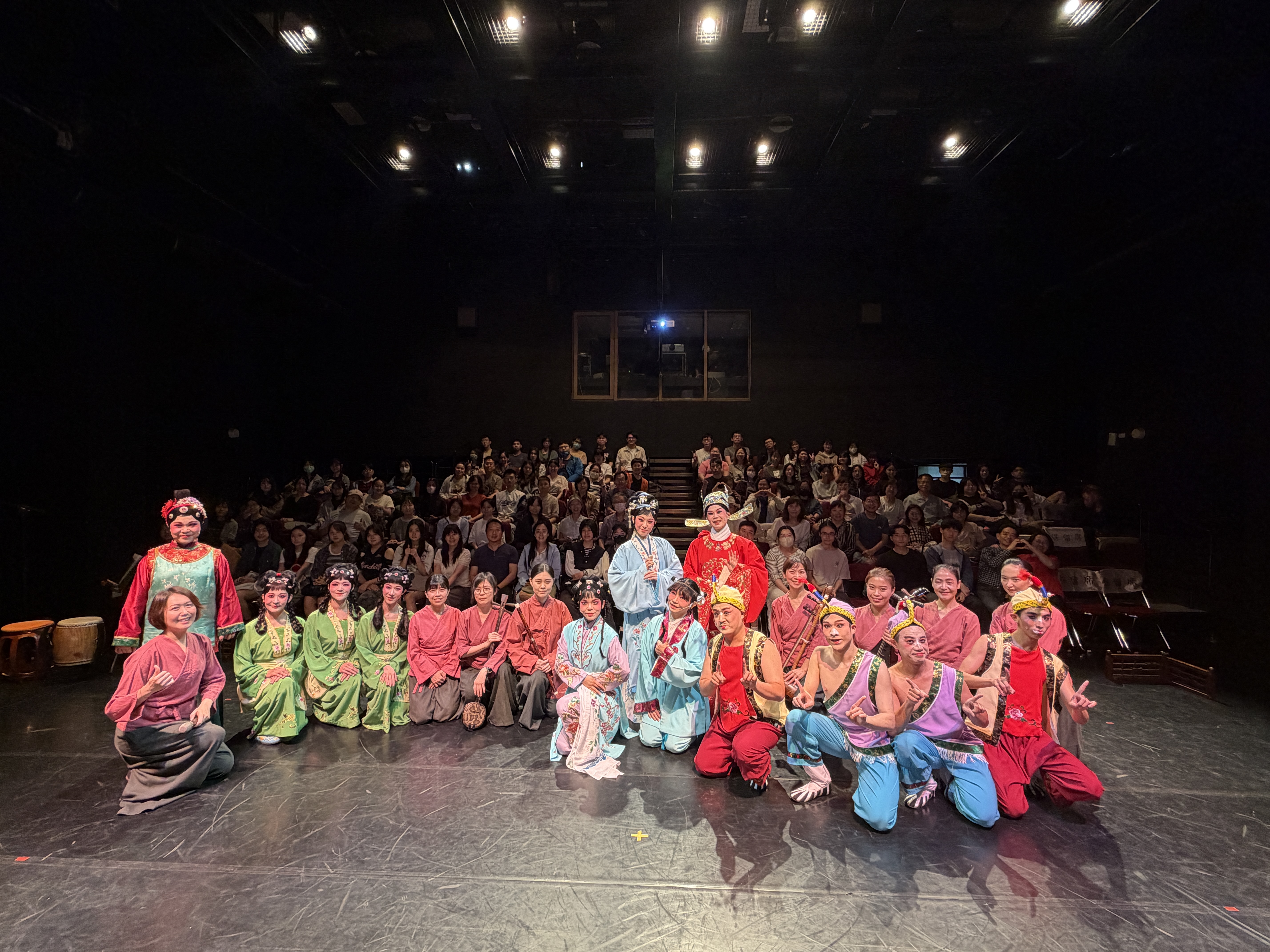 Three Thousand Taels of Gold — Gang-a Tsui Theater